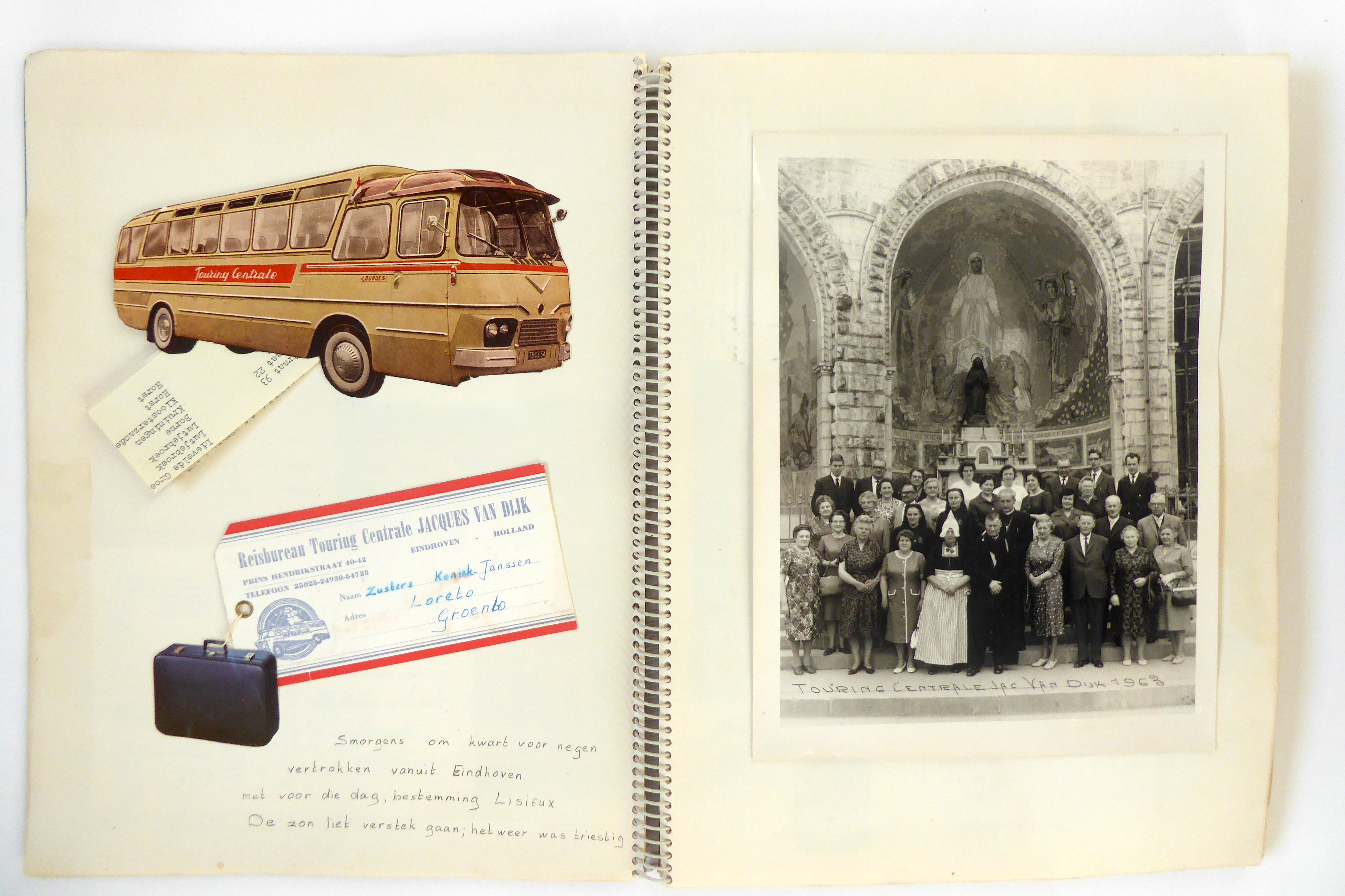 Plakboek Lourdes zuster Theresia